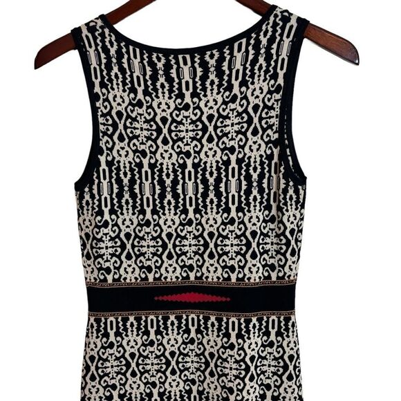 Carmen Marc Valvo Knit Bodycon Dress Size Small Sleeveless Black Cream Red - Picture 8 of 8